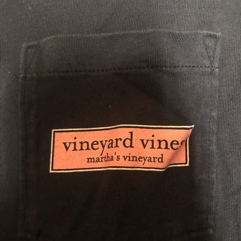 Navy blue vineyard vines shirt